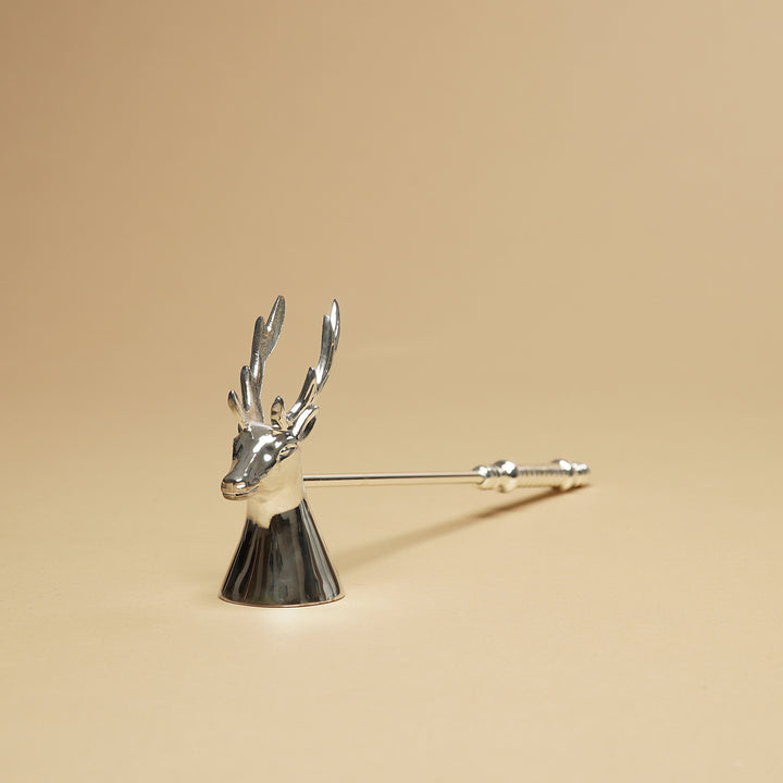 Edzard Kerzenlöscher Hirsch